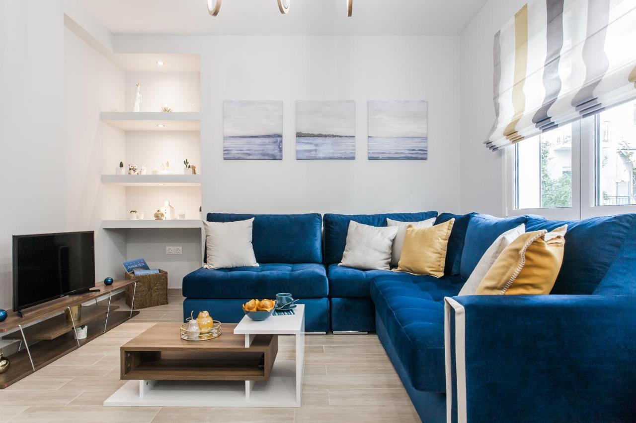 Luxury Seaside Apartment Next To Starbucks Opossite The Beach Park Of Flisvos Αθήνα Εξωτερικό φωτογραφία